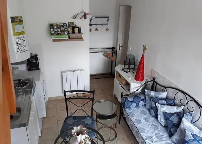 Bed & Breakfast D'hotes Elvire Et Laurent Barbey 4*