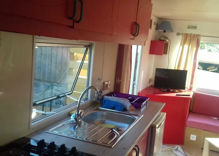 Bed & Breakfast D'hotes Elvire Et Laurent Barbey 4*